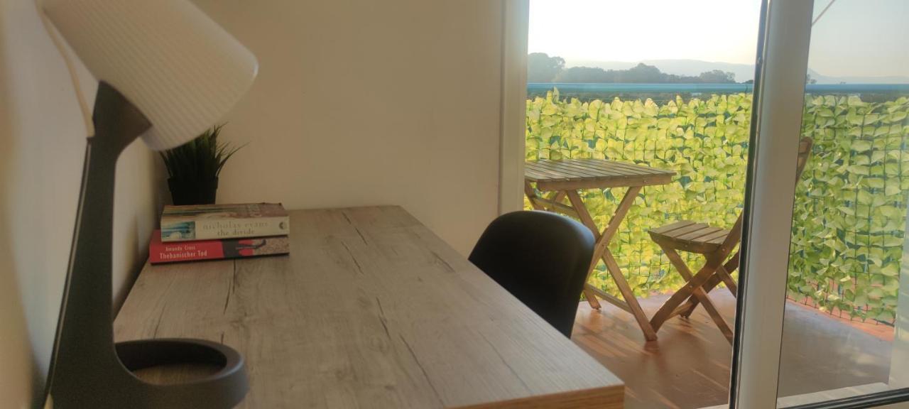 Thalassa Seaside Boutique Beach Apartment 폴리스 외부 사진